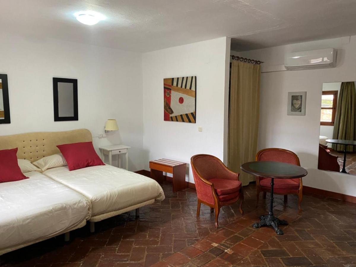 Casas Rurales Monasterio De Rocamador Almendral Extérieur photo