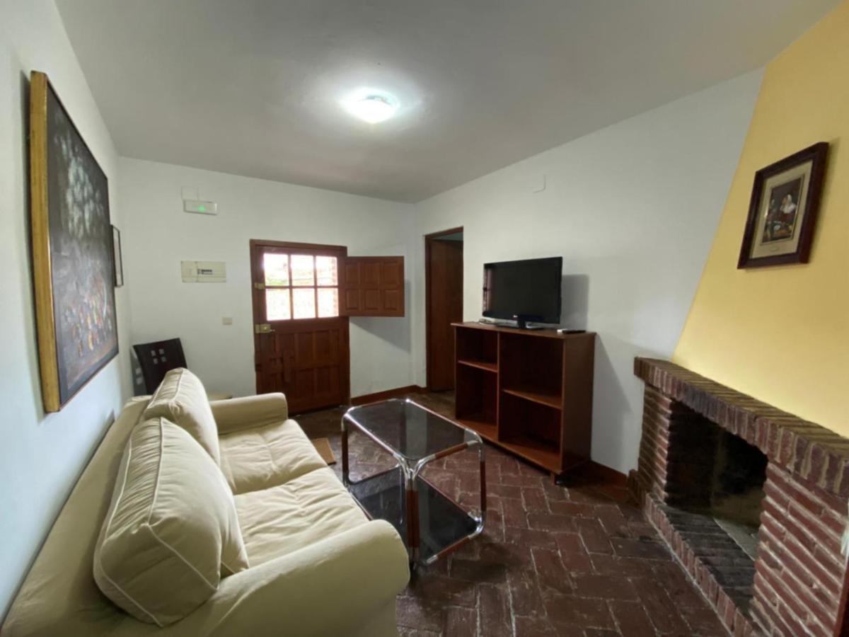 Casas Rurales Monasterio De Rocamador Almendral Extérieur photo